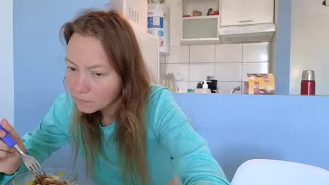 Jony Marta GMT 2000-0100 every day online show from February 13, 2025, 5:11 pm