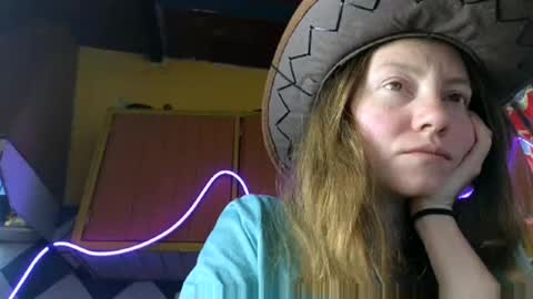 Jony Marta GMT 2000-0100 every day online show from November 26, 2025, 3:13 pm