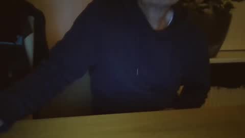 Snapshot of jop55 chatting on January 4, 2025, 4:22 pm Jop55 online show from January 4, 2025, 4:22 pm