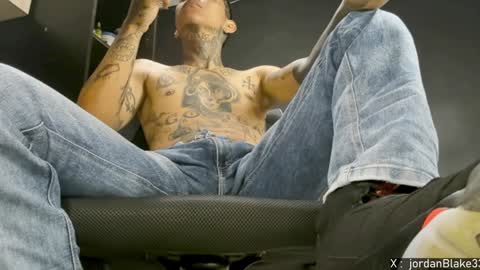 Snapshot of jordan33blake chatting on January 10, 2025, 11:11 am jordan33blake online show from January 10, 2025, 11:11 am