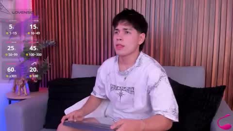 Snapshot of jordan_24_ chatting on February 11, 2026, 9:20 pm JORDAN online show from February 11, 2026, 9:20 pm