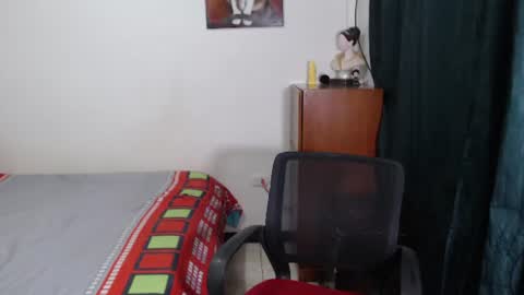jordan_smitths online show from June 12, 2026, 1:04 am