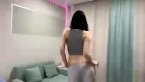 Aria online show from March 11, 2026, 1:17 pm