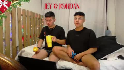 Snapshot of jordanhiltton__ chatting on December 11, 2024, 8:15 am jordanhiltton__ online show from December 11, 2024, 8:15 am