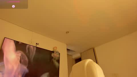 Snapshot of jordaniaa_ chatting on January 10, 2025, 1:32 am Megan OF Jordaniaas online show from January 10, 2025, 1:32 am