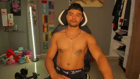JordanRossie online show from July 17, 2026, 1:56 am
