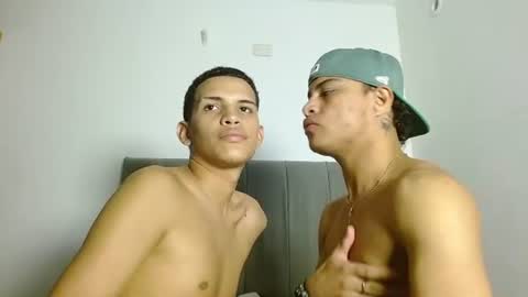 Snapshot of jose_and_daniel chatting on June 23, 2026, 11:25 pm JOSE AND DANIEL online show from June 23, 2026, 11:25 pm