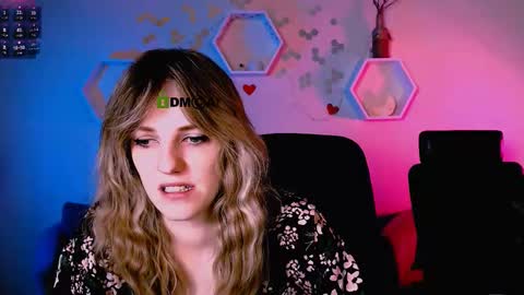 jose_fairy online show from October 15, 2025, 6:02 am