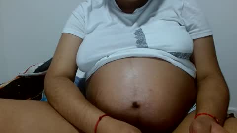 Snapshot of jose_ruiz1 chatting on February 24, 2025, 1:46 am jose y carolina online show from February 24, 2025, 1:46 am