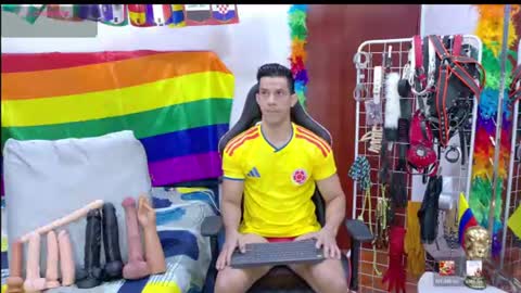 jose_rumbero91 online show from June 27, 2026, 1:06 pm