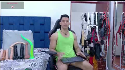 jose_rumbero91 online show from July 28, 2026, 12:23 pm