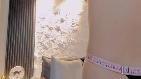 joselin online show from July 27, 2026, 2:02 pm
