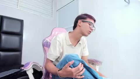 Snapshot of joseph18_ chatting on July 16, 2026, 2:12 pm Joseph online show from July 16, 2026, 2:12 pm