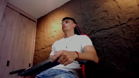 JOSEPH  online show from October 17, 2025, 11:46 am