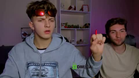 joseph_bear_ online show from October 4, 2025, 7:01 pm