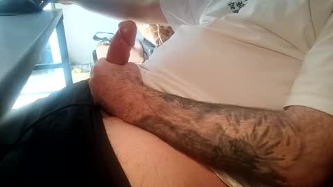 Snapshot of joseph_darsy chatting on October 14, 2025, 9:32 am joseph_darsy online show from October 14, 2025, 9:32 am