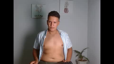 joseph_sexymen online show from October 1, 2025, 5:41 pm