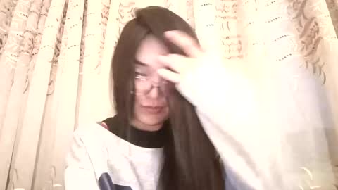 Snapshot of josephinepantle chatting on April 21, 2026, 2:12 pm Kama online show from April 21, 2026, 2:12 pm