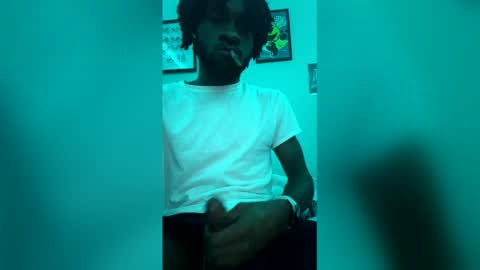 Snapshot of josephlongwat29 chatting on April 11, 2026, 3:00 am josephlongwat29 online show from April 11, 2026, 3:00 am