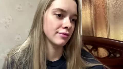 Snapshot of josephstahnke chatting on December 1, 2025, 2:11 pm Anessa online show from December 1, 2025, 2:11 pm