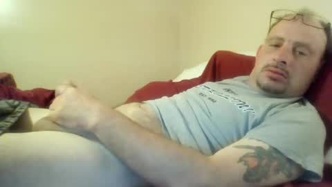 Snapshot of josh4824 chatting on July 5, 2026, 3:52 pm josh4824 online show from July 5, 2026, 3:52 pm
