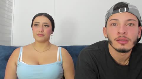 Snapshot of josh_and_dilany chatting on December 1, 2024, 4:29 pm Dilany Josh online show from December 1, 2024, 4:29 pm