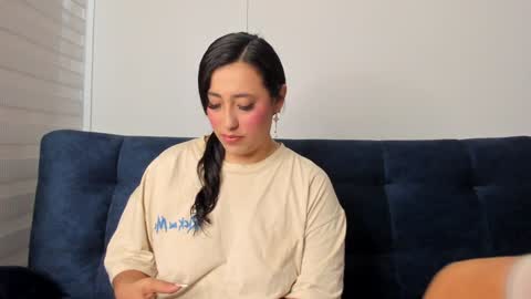 Snapshot of josh_and_dilany chatting on December 12, 2024, 1:49 pm Dilany Josh online show from December 12, 2024, 1:49 pm