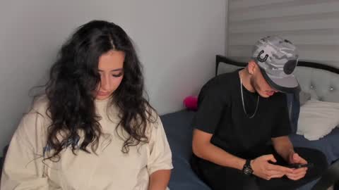 Snapshot of josh_and_dilany chatting on December 24, 2024, 12:44 am Dilany Josh online show from December 24, 2024, 12:44 am