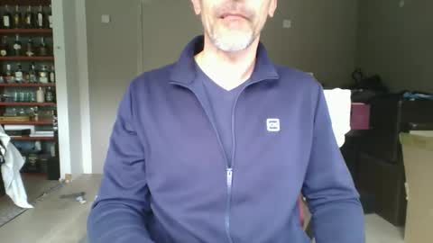 joshua154197 online show from April 4, 2026, 2:58 pm