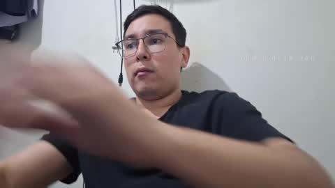 Snapshot of josq121 chatting on January 18, 2025, 9:56 am josq121 online show from January 18, 2025, 9:56 am