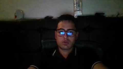 Snapshot of josux8 chatting on April 20, 2026, 5:32 am josux8 online show from April 20, 2026, 5:32 am