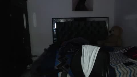 jota_moore online show from March 25, 2026, 6:47 pm