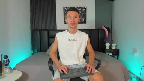 Jota Stivens online show from January 12, 2025, 11:39 am