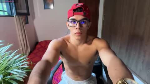 Im Jouliano online show from March 7, 2026, 10:40 pm