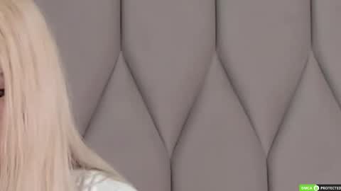 Joy Barker online show from November 27, 2025, 3:41 am