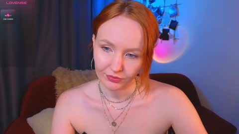joyce_jones online show from February 7, 2025, 7:17 pm