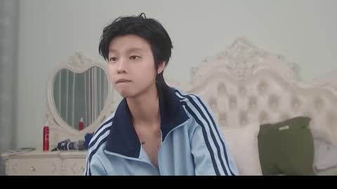 joycekay online show from November 6, 2025, 8:43 pm