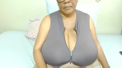 DairyQueen online show from October 30, 2025, 8:38 am