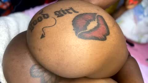 Snapshot of joyslim1 chatting on January 10, 2025, 2:14 am Butterflyass online show from January 10, 2025, 2:14 am