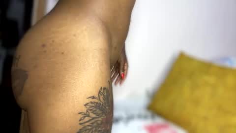 Snapshot of joyslim1 chatting on February 25, 2025, 3:09 am Butterflyass online show from February 25, 2025, 3:09 am