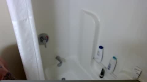 Snapshot of jplem chatting on December 1, 2024, 9:15 pm KingDingaLing34 online show from December 1, 2024, 9:15 pm