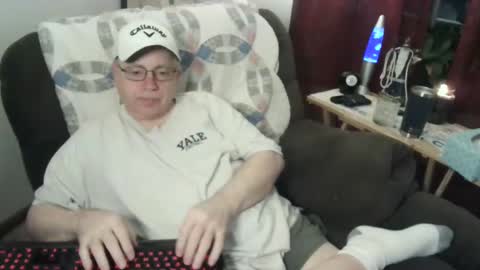 jpmel99 online show from February 2, 2025, 2:17 am