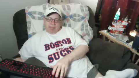 jpmel99 online show from March 9, 2025, 4:05 am