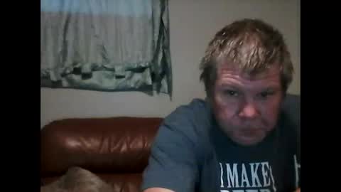 jrock9999 online show from November 3, 2025, 1:01 pm