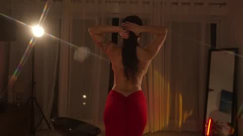 Jennifer Diaz online show from May 30, 2026, 10:18 pm