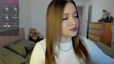 Julia and Julia online show from February 11, 2025, 2:35 pm