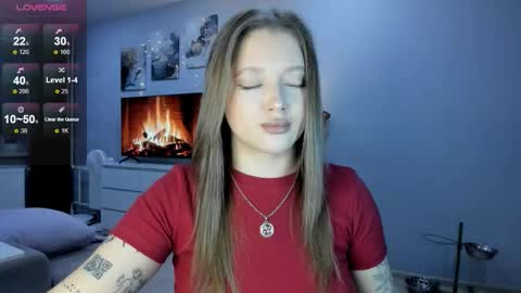 Julia and Julia online show from September 19, 2025, 3:13 pm