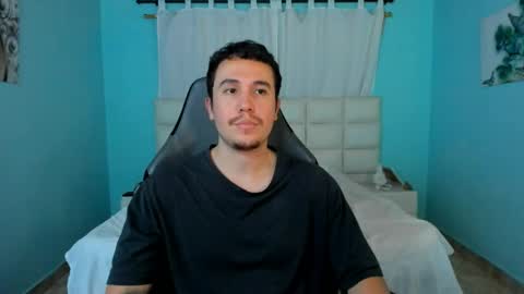 Snapshot of juan__jimenez chatting on April 14, 2026, 1:11 am Juan online show from April 14, 2026, 1:11 am