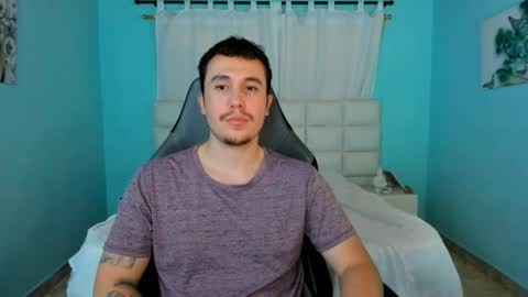Snapshot of juan__jimenez chatting on April 14, 2026, 9:54 pm Juan online show from April 14, 2026, 9:54 pm