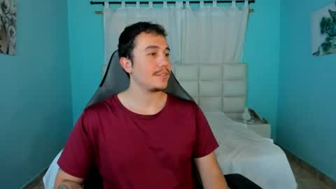 Snapshot of juan__jimenez chatting on April 16, 2026, 9:04 pm Juan online show from April 16, 2026, 9:04 pm